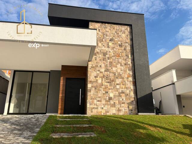 #334 - Casa em condomínio para Venda em Votorantim - SP