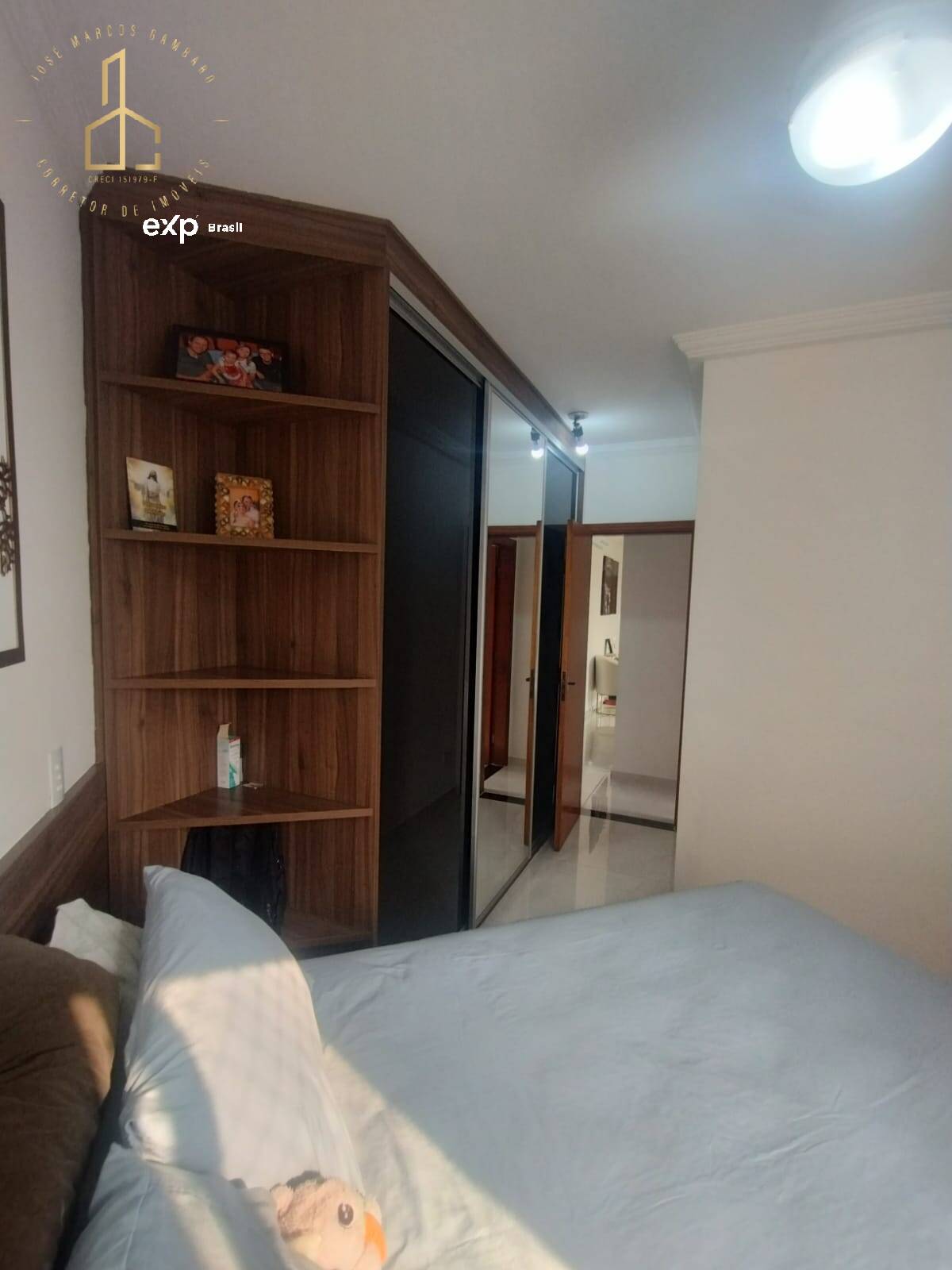 Apartamento à venda com 2 quartos, 64m² - Foto 6