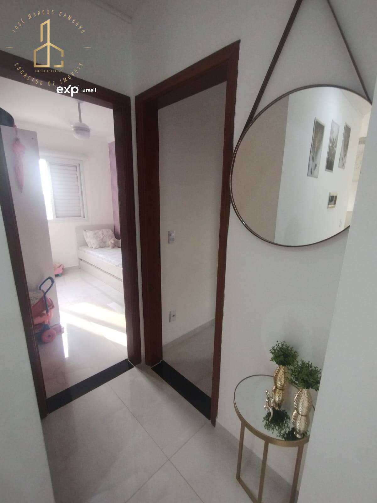 Apartamento à venda com 2 quartos, 64m² - Foto 18