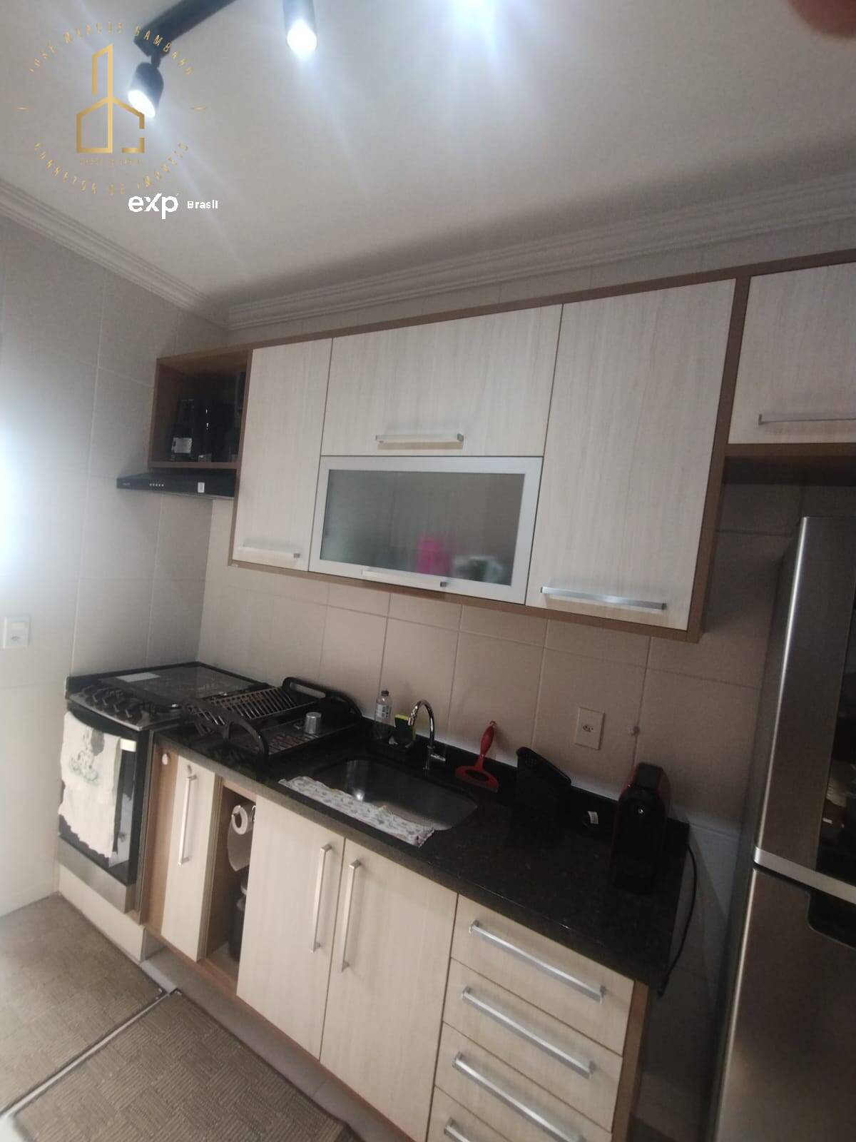 Apartamento à venda com 2 quartos, 64m² - Foto 23