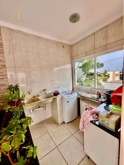 Casa de Condomínio à venda com 3 quartos, 195m² - Foto 5