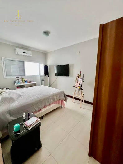 Casa de Condomínio à venda com 3 quartos, 195m² - Foto 9